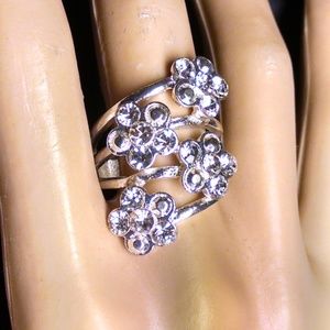 Flowers Rhinestones Sexy Cocktail Ring